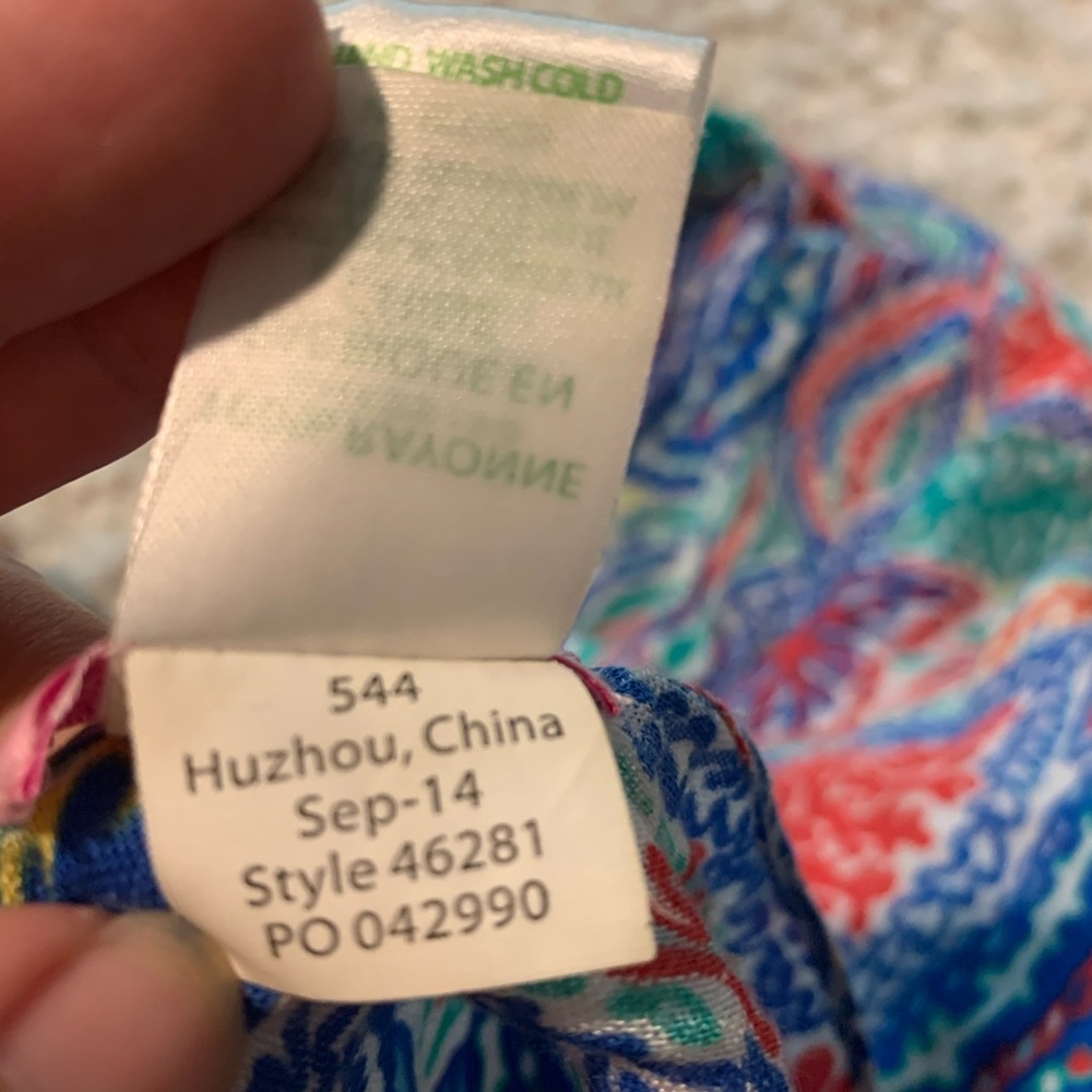 Lilly Pulitzer Riley Infinity Scarf - Picture 3 of 7